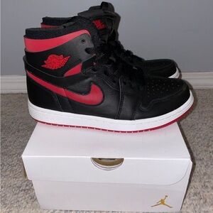 Nike Air Jordan- Zoom Air size 7